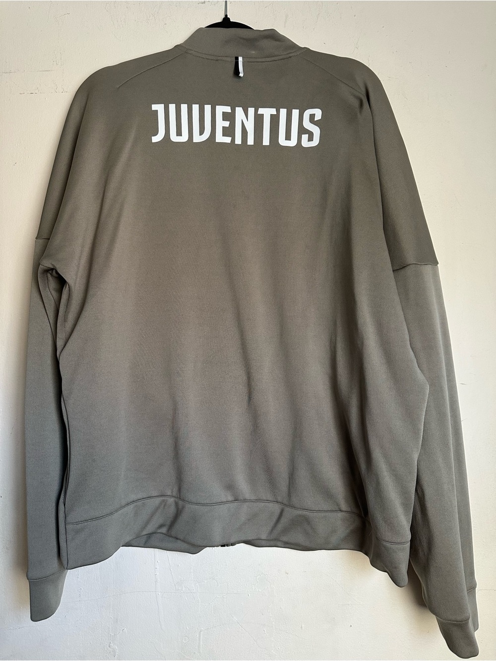 adidas Juventus Lightweight Full-Zip Jacket in Olive - Picture 2 of 2
